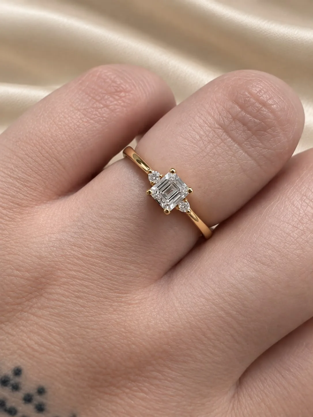Anillo ORO 18K N°16
