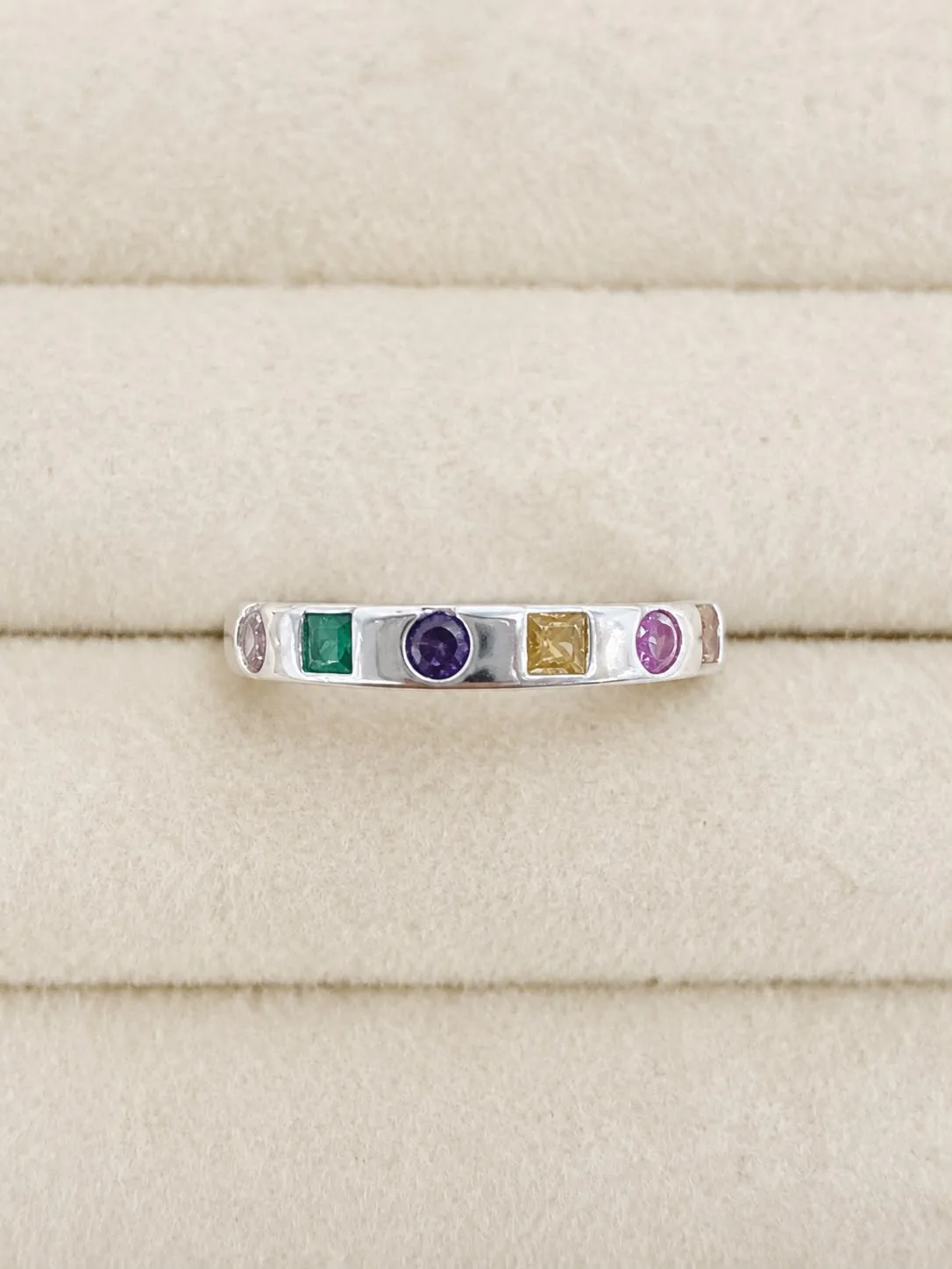 Anillo Colours