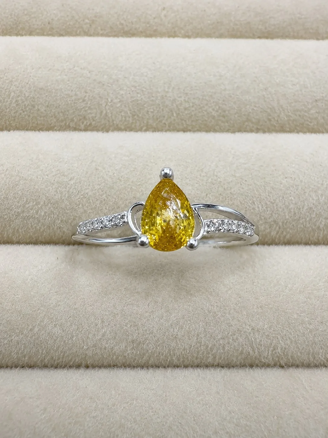 Anillo Ouro