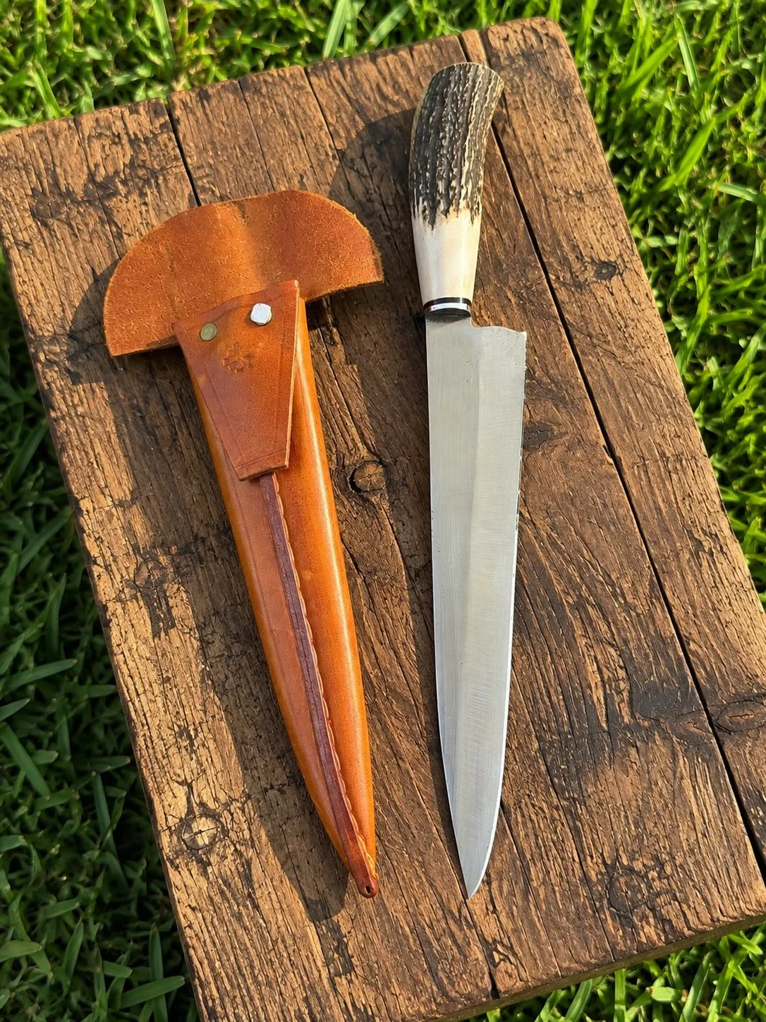 Cuchillo Asta 023