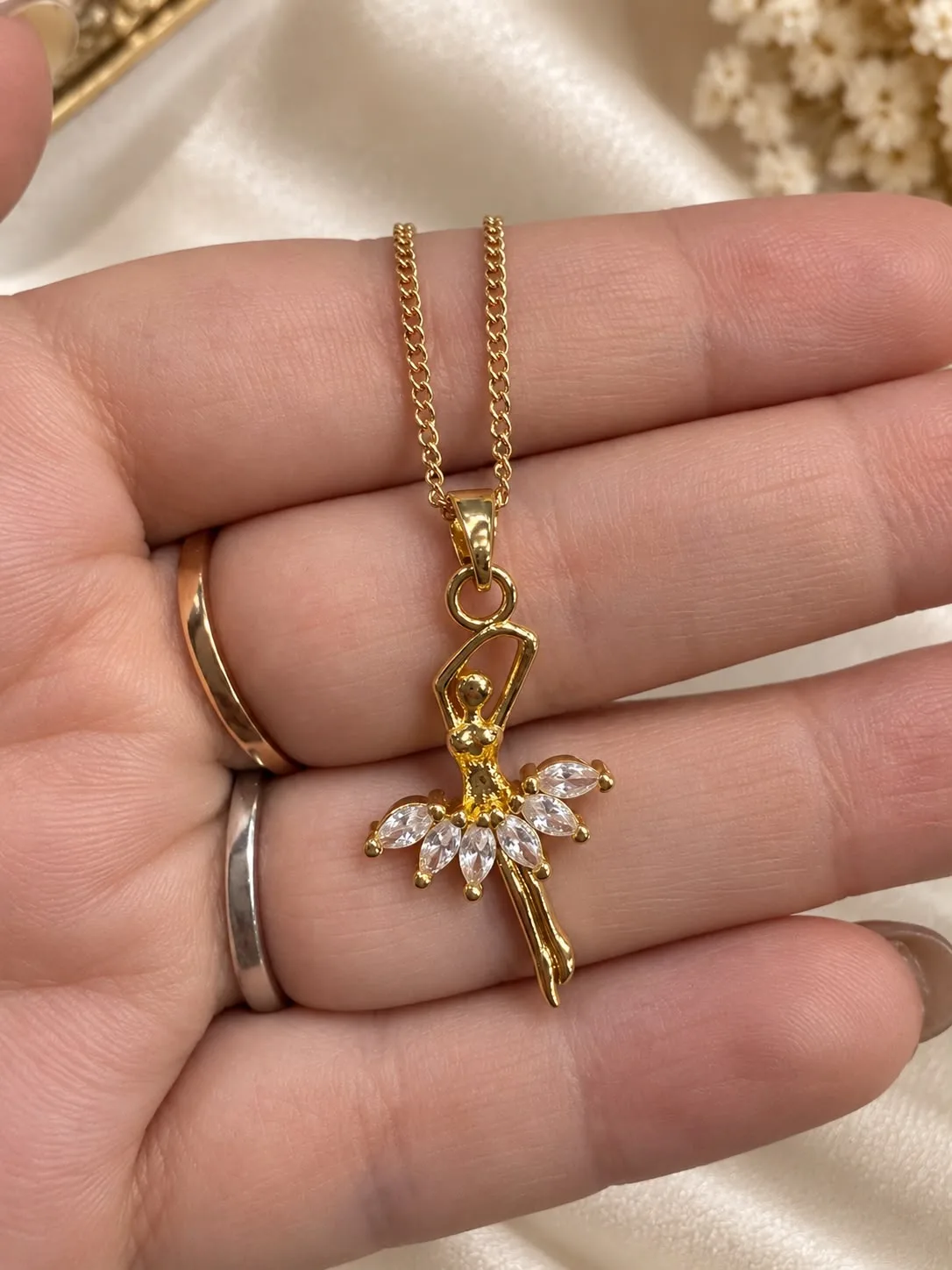Cadena Elin
