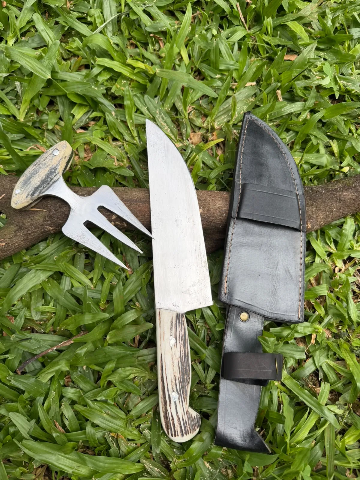 Set: Cuchillo con Tridente
