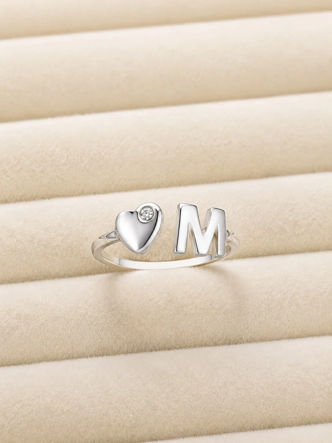 Anillo M