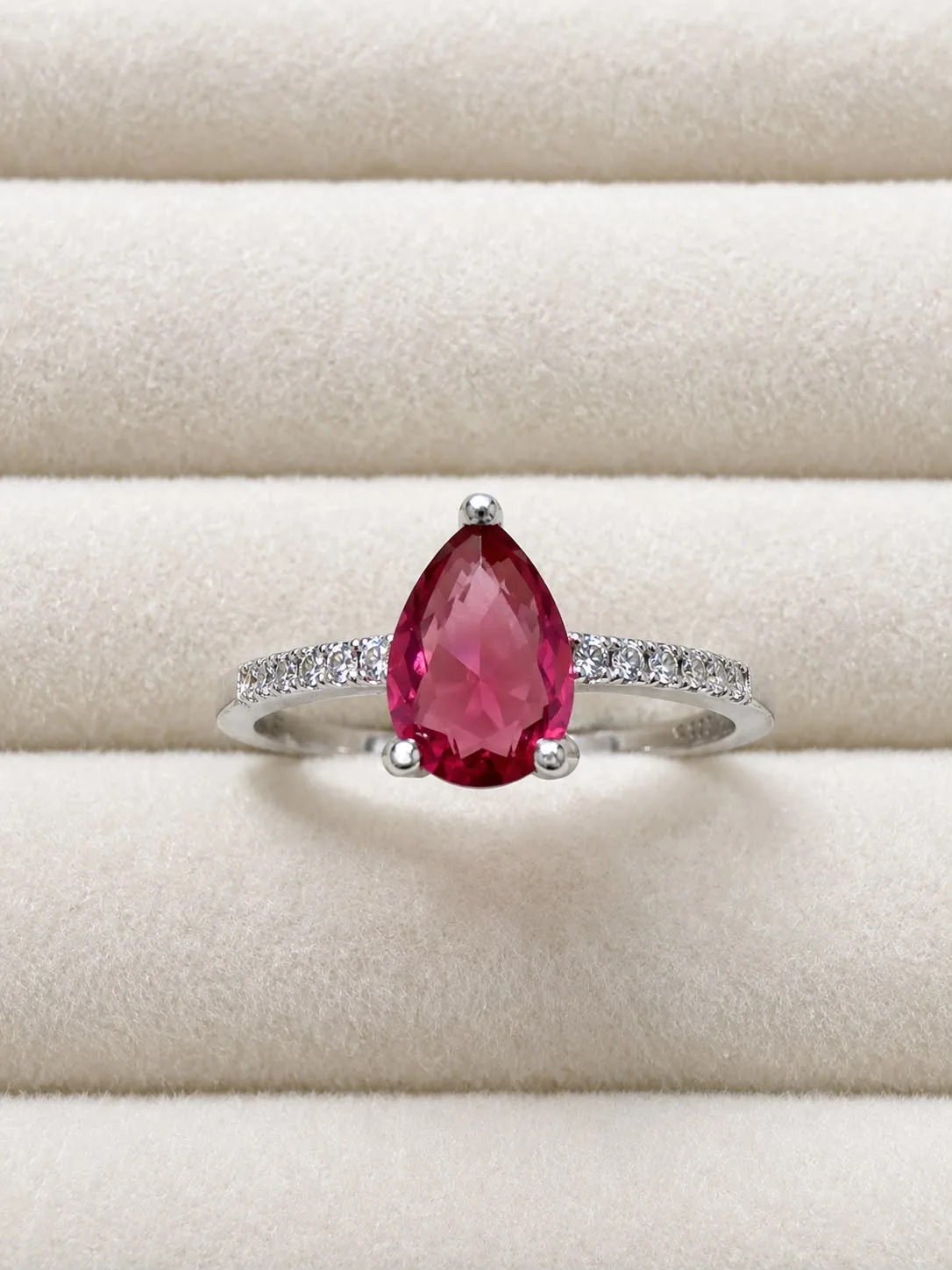 Anillo Rojo