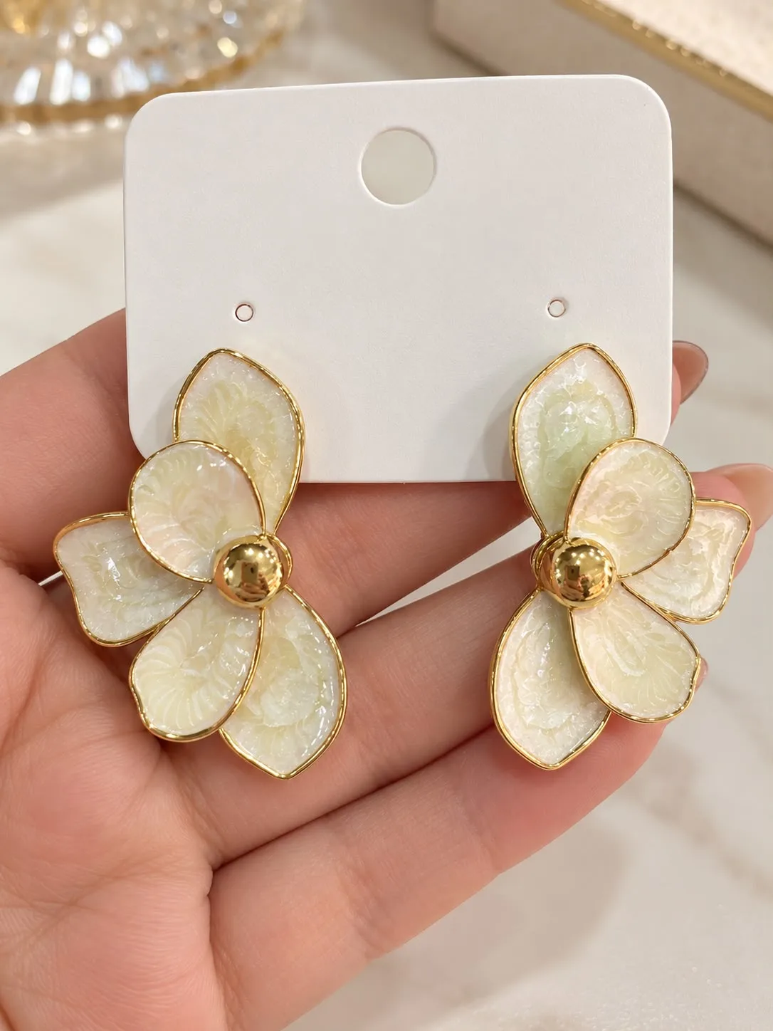 Aros Livia