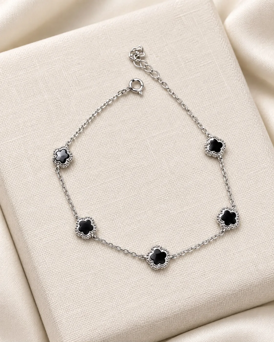 Pulsera Flores Negras