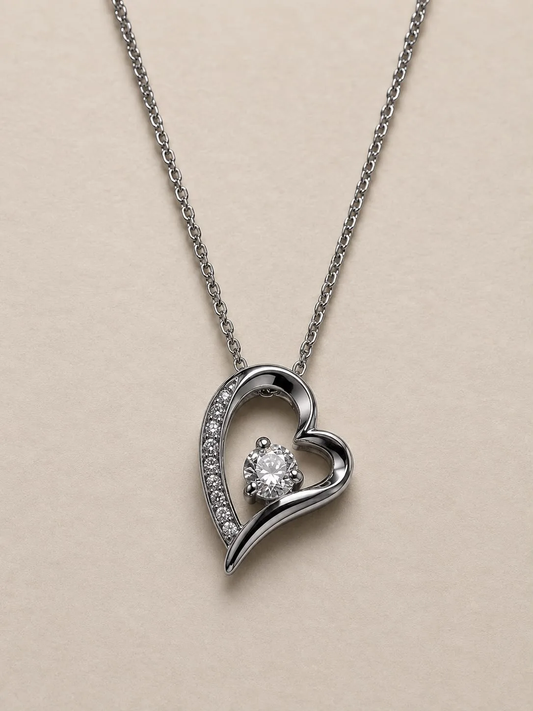 Cadena Lovely